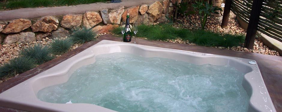 Private jacuzzi
